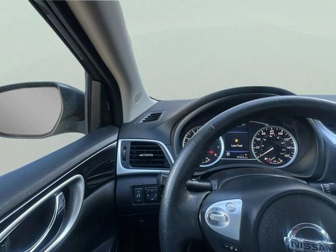 Used 2019 Nissan Sentra SL FWD image 16