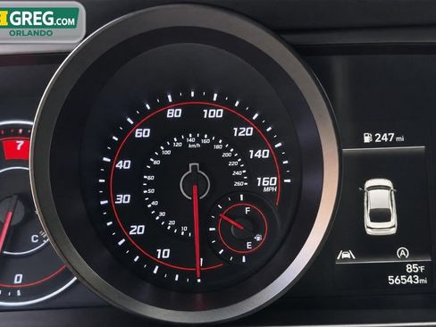 Used 2023 Hyundai Elantra SE FWD image 13