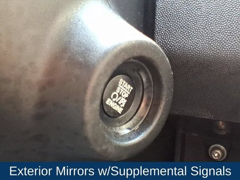 Used 2025 RAM ProMaster 2500 w/ Convenience Group FWD image 12