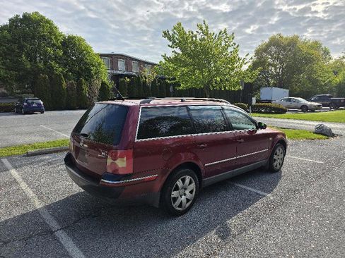 Used 2001 Volkswagen Passat GLX AWD/4WD image 6