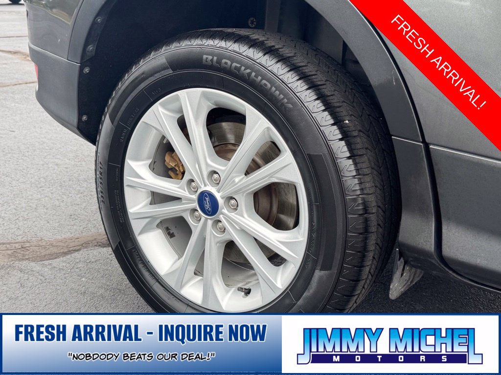 Used 2017 Ford Escape SE w/ SE Cold Weather Package FWD image 24