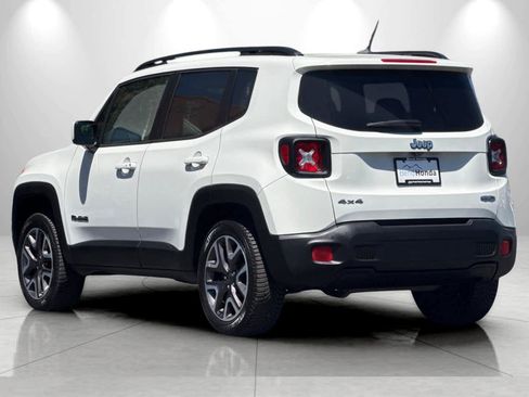 Used 2017 Jeep Renegade Latitude w/ Popular Equipment Group AWD/4WD image 6
