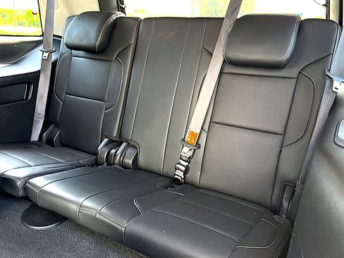 Used 2020 Chevrolet Tahoe Premier RWD image 20