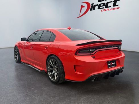 Used 2017 Dodge Charger SRT w/ Harman/Kardon Audio Group image 5