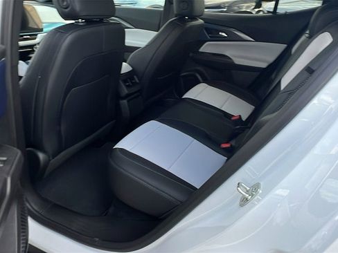 New 2026 Chevrolet Equinox EV LT image 17