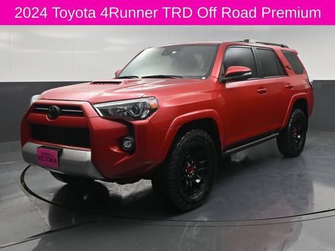 Used 2024 Toyota 4Runner TRD Off-Road Premium w/ Moonroof Package AWD/4WD image 2