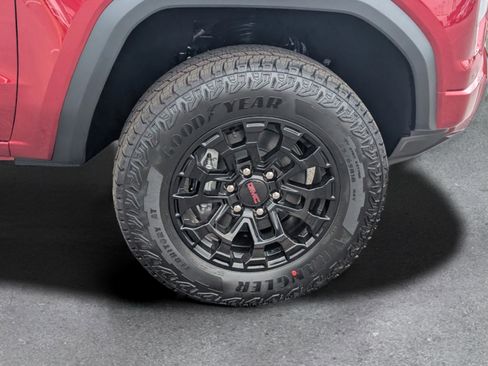 New 2026 GMC Canyon Elevation w/ Convenience Package image 6