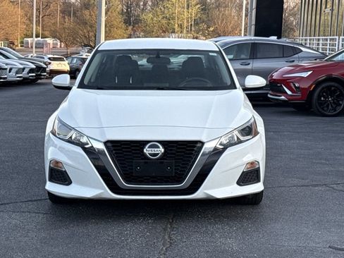 Used 2020 Nissan Altima 2.5 S FWD image 12