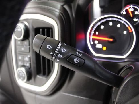 Used 2021 Chevrolet Silverado 2500 LT w/ Texas Edition image 40