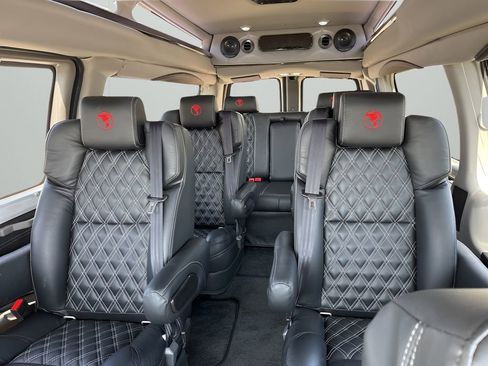 New 2025 GMC Savana 2500 Extended w/ Driver Convenience Package image 35