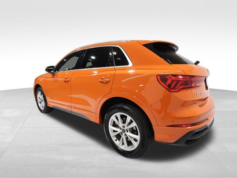 Used 2025 Audi Q3 2.0T Premium image 2