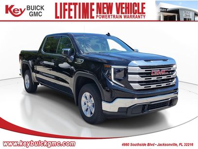 New 2025 GMC Sierra 1500 SLE w/ Preferred Package