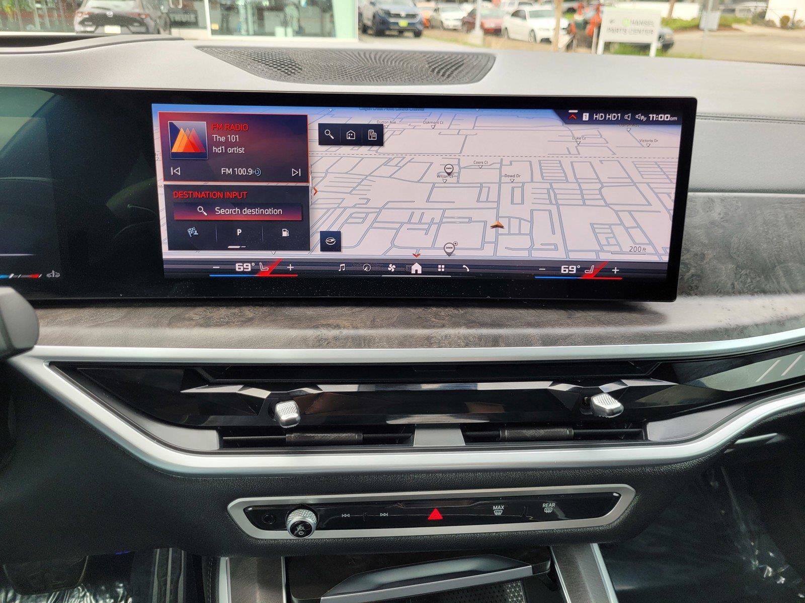 Used 2024 BMW X5 M60i AWD/4WD image 30