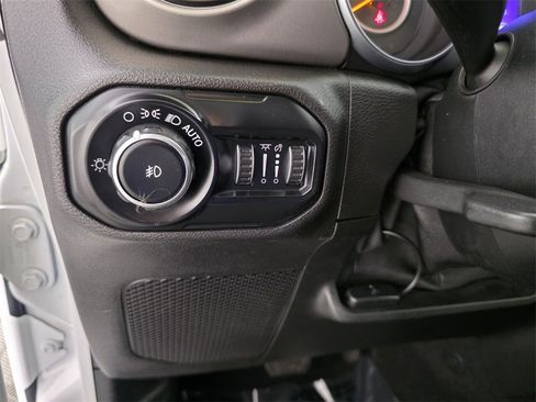 Certified 2020 Jeep Wrangler Unlimited Sport image 27