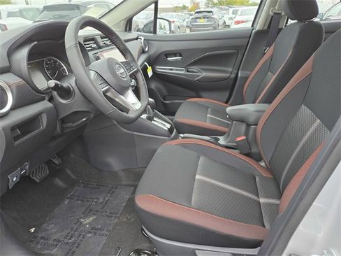 New 2025 Nissan Versa SR image 9