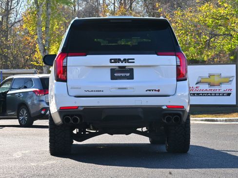 Used 2025 GMC Yukon AT4 Ultimate image 33