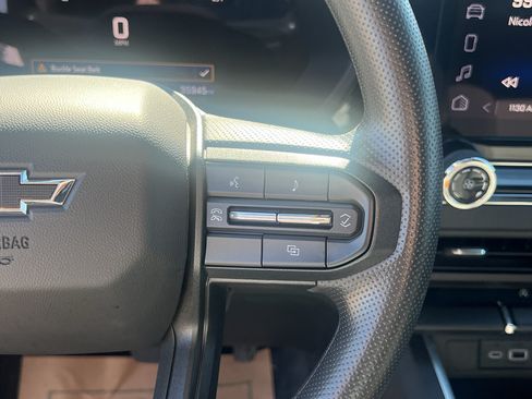 Used 2023 Chevrolet Colorado Trail Boss w/ Technology Package AWD/4WD image 31