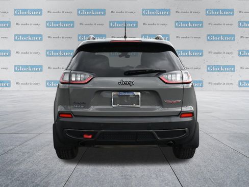 Used 2019 Jeep Cherokee Trailhawk w/ Comfort/Convenience Group AWD/4WD image 7