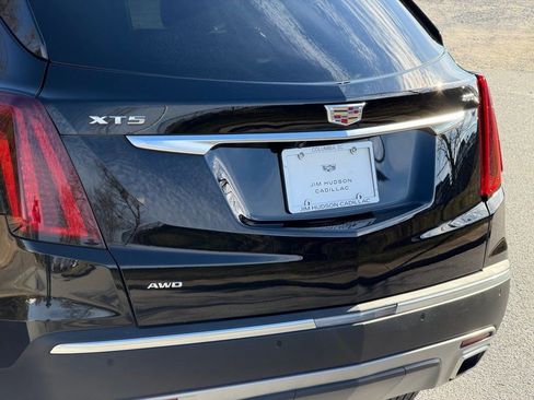 Certified 2025 Cadillac XT5 Premium Luxury image 7