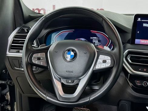 Used 2022 BMW X4 xDrive30i w/ Convenience Package image 11