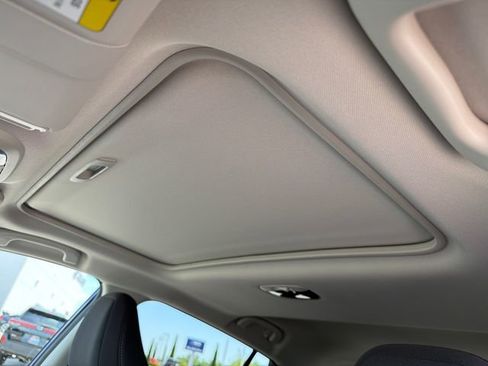 New 2026 Subaru Crosstrek 2.0i Premium AWD/4WD image 16