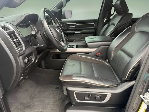 Used 2023 RAM 1500 Laramie AWD/4WD image 10
