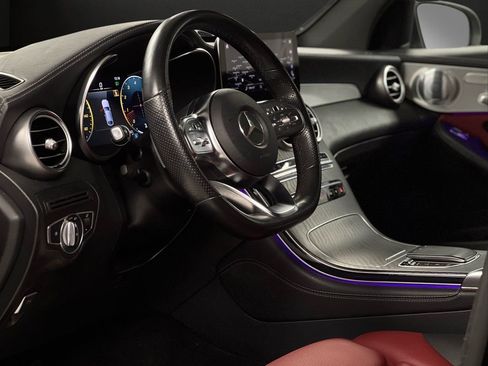 Used 2020 Mercedes-Benz GLC 300 4MATIC Coupe image 16