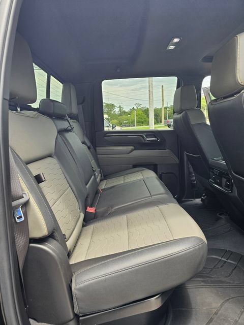 Used 2024 Chevrolet Silverado 2500 ZR2 w/ Technology Package AWD/4WD image 26