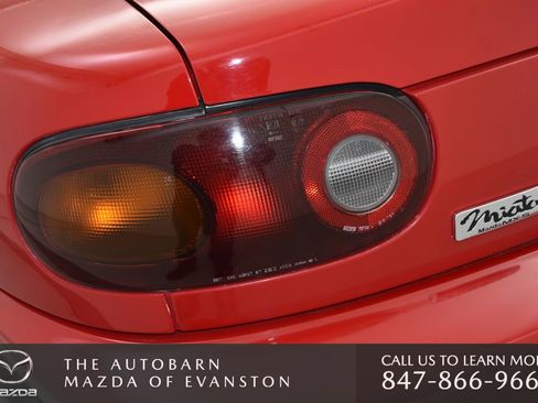 Used 1990 MAZDA MX-5 Miata image 52