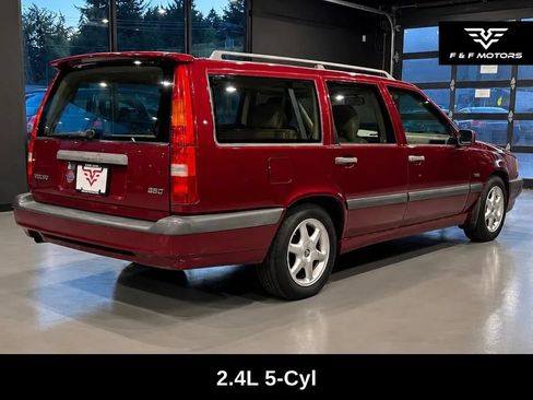 Used 1997 Volvo 850 Wagon FWD image 3