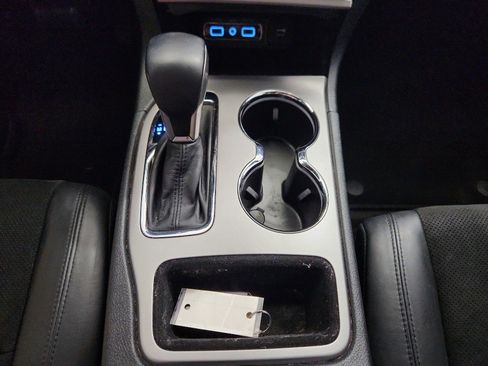 Used 2018 Jeep Grand Cherokee Altitude image 22