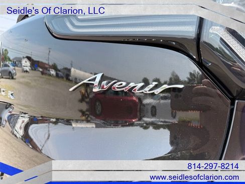 Used 2024 Buick Encore GX Avenir w/ Avenir Technology Package AWD/4WD image 9