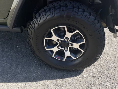 Used 2021 Jeep Wrangler Unlimited Rubicon image 15