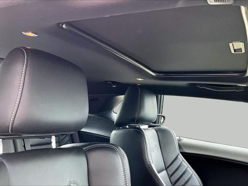 Used 2019 Dodge Challenger SRT Hellcat Redeye RWD image 12