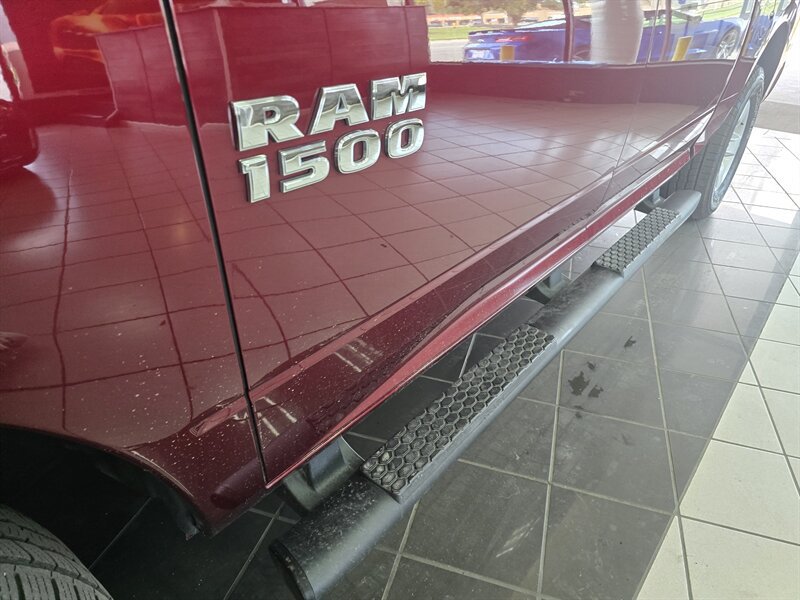 Used 2017 RAM 1500 Express RWD image 27