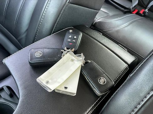 Used 2015 Buick Regal AWD image 10