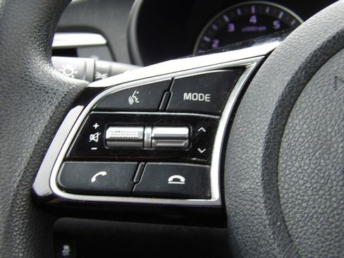Used 2019 Kia Optima LX FWD image 14