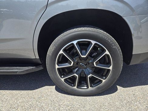 Used 2023 Chevrolet Tahoe RST RWD image 9