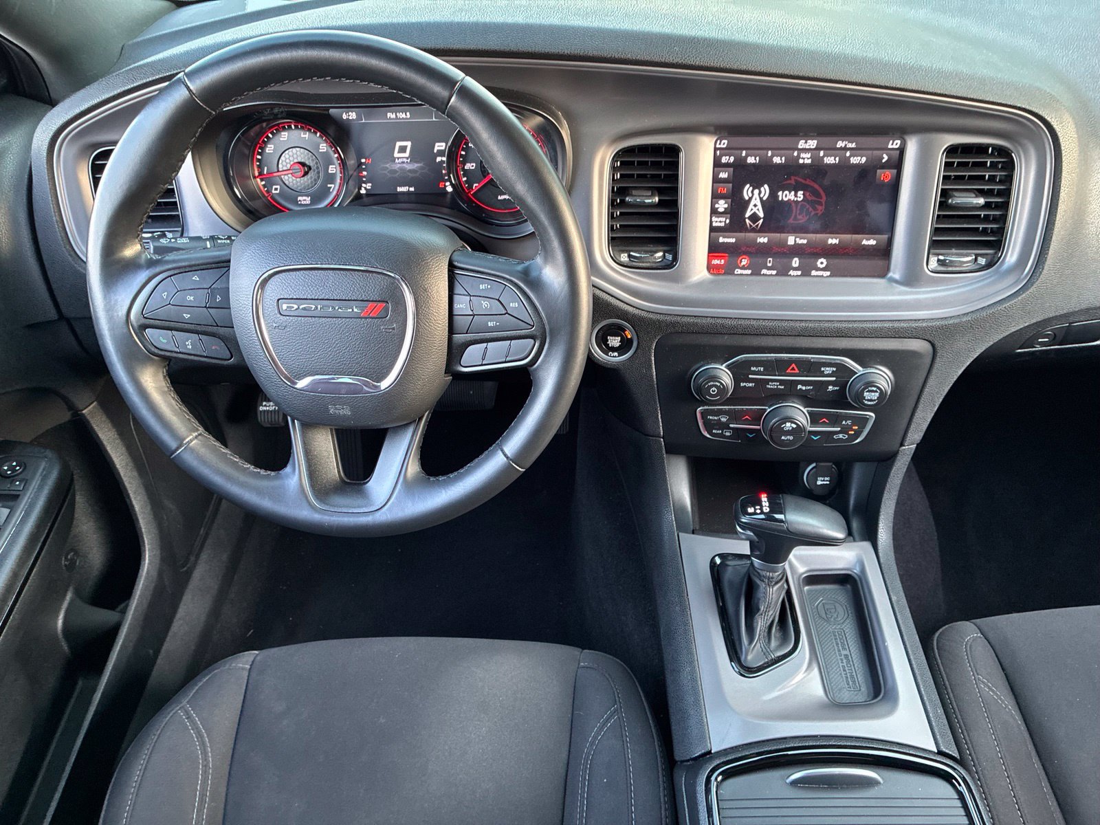 Used 2023 Dodge Charger SXT w/ Blacktop Package AWD/4WD image 18
