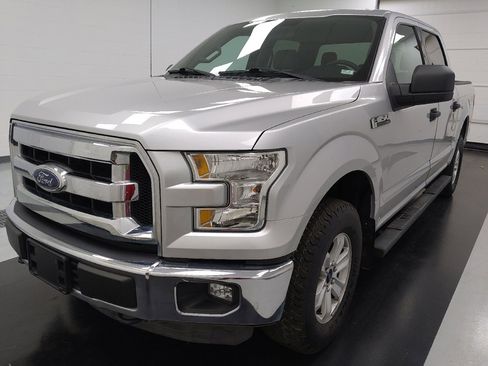 Used 2015 Ford F150 XLT AWD/4WD image 15