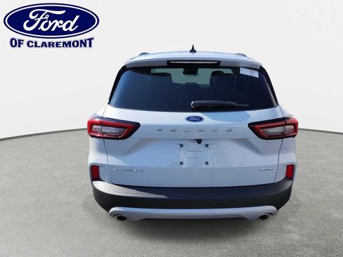 New 2026 Ford Escape Active w/ Cold Weather Package AWD/4WD image 17