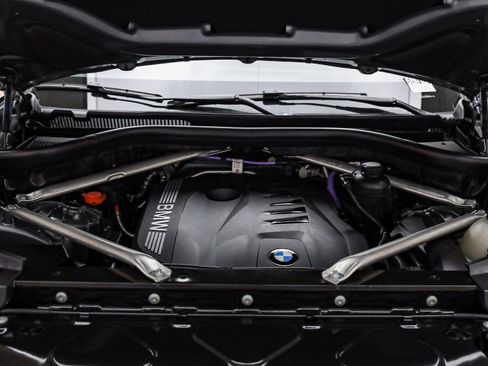 Certified 2025 BMW X5 xDrive40i image 28