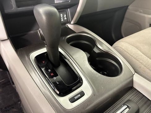 Used 2017 Honda Pilot EX image 32