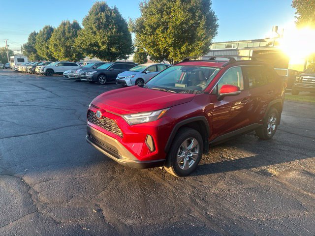 Used 2024 Toyota RAV4 XLE w/ Convenience Package AWD/4WD image 3