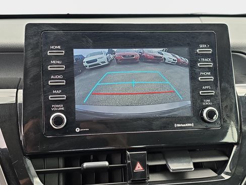 Used 2024 Toyota Camry SE FWD image 20
