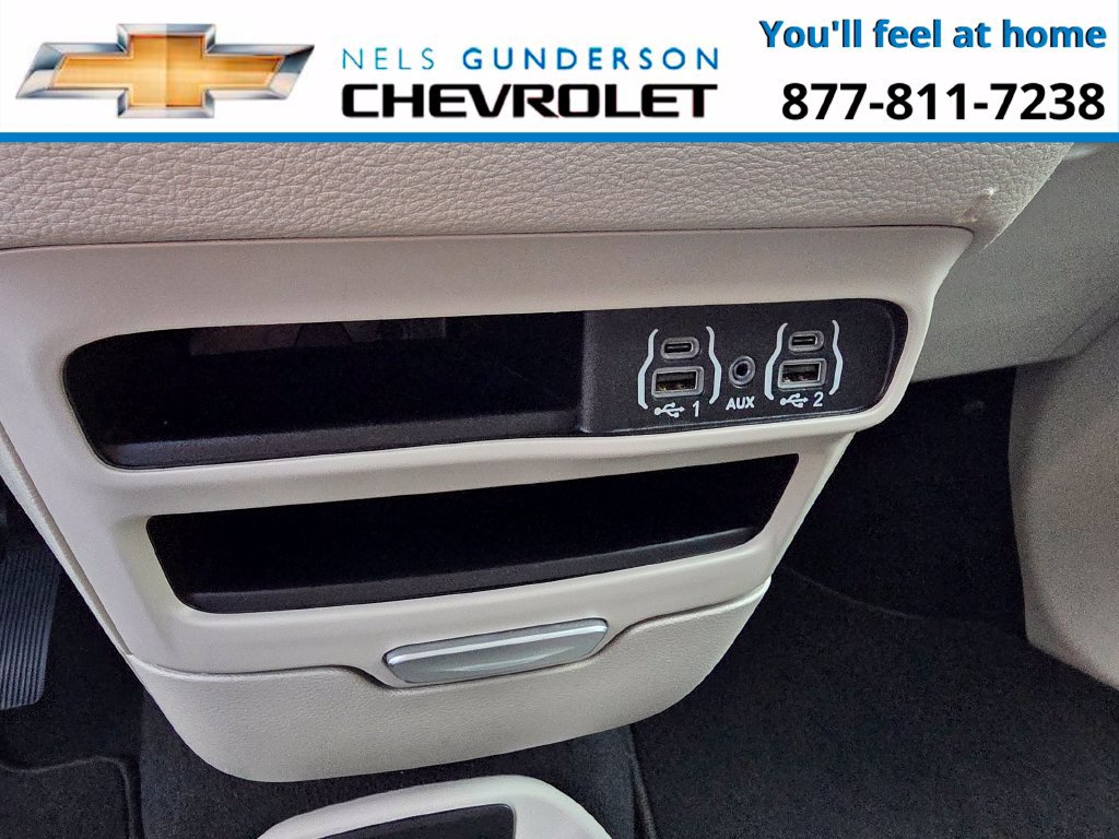 Used 2024 Chrysler Pacifica Touring-L FWD image 35