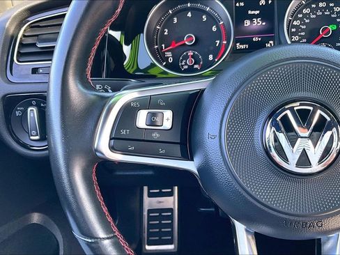Used 2020 Volkswagen GTI S image 17