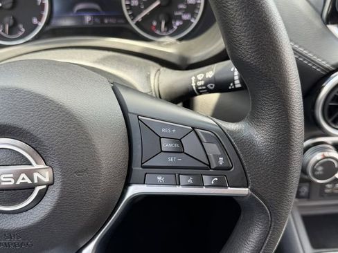Certified 2025 Nissan Sentra SV FWD image 18