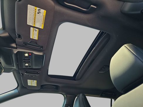 Certified 2026 Subaru Outback Premium AWD/4WD image 35