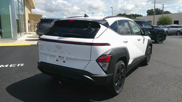 Certified 2026 Hyundai Kona SEL Sport FWD image 4